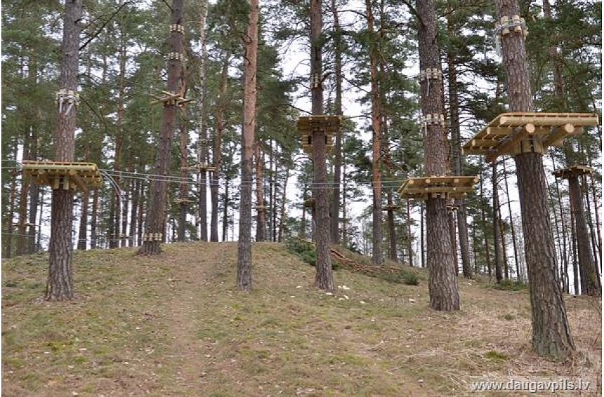 autors: Daugavpils.Stropos top piedzīvojumu parks Tarzāns