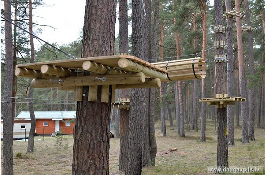 autors: Daugavpils.Stropos top piedzīvojumu parks Tarzāns