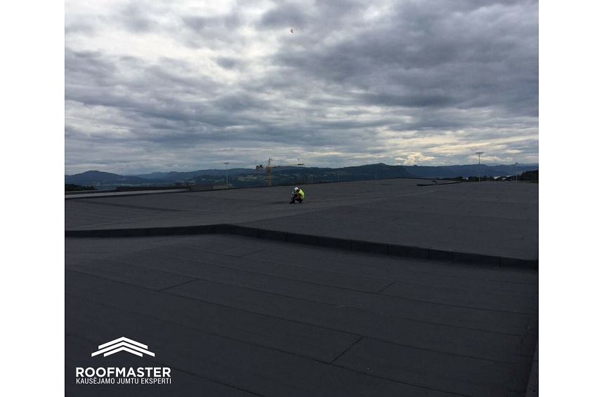 autors: ROOFMASTER-Kausējamo jumtu eksperti paplašina darbību Norvēģijā