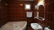 Bathroom prices in Lithuania: from 10 thousand to one million Litas