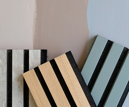 Kā kombinēt sienas paneļus ar citiem apdares materiāliem 