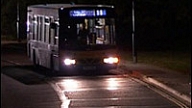 Nepaaugstina mikroautobusu biļešu cenas; nakts transports kursēs arī nākamajā gadā