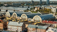 Rīgas centrāltirgū maina asfaltu