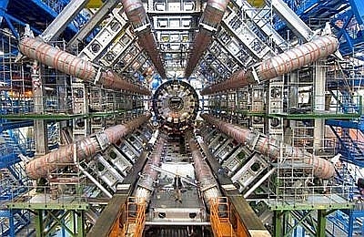 Krievijā plāno būvēt gigantisku hadrinu paātrinātāju