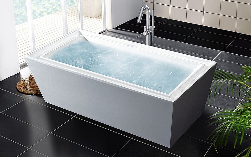 Kā izvēlēties akrila vannu?