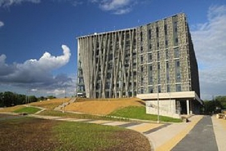 Latvijas Universitātes Dabaszinātņu centrs Torņakalnā ir nodots ekspluatācijā