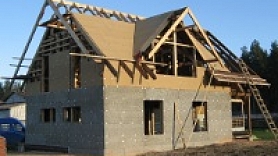 Pārskats: Vienotas nodokļa likmes ieviešana būvēm un zemei veicinās sociālo taisnīgumu