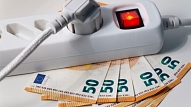 Vai elektroenerģijas tirgotājs drīkst pārskatīt fiksētu cenu vai izbeigt līgumu vienpersoniski?