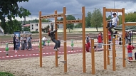 Atklāj Baltijā pirmo Elektroniskās vadības atpūtas un rotaļu laukums