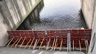 TRIO atbalsta sienas konstrukcija veiksmīgi izmantota hidroelektrostacijas pārgāžņu remonta darbiem