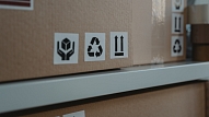 Meklēs radošus veidus, kā kartona kastēm rast praktisku otrreizēju pielietojumu