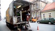 Tagad Rīgā kanalizāciju remontē, neuzrokot ielas