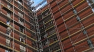 Potenciālajiem daudzdzīvokļu māju renovācijas projektu iesniedzējiem tiek dots mēnesis projektu sagatavošanai atbilstoši veiktajiem grozījumiem aktivitātes nosacījumos