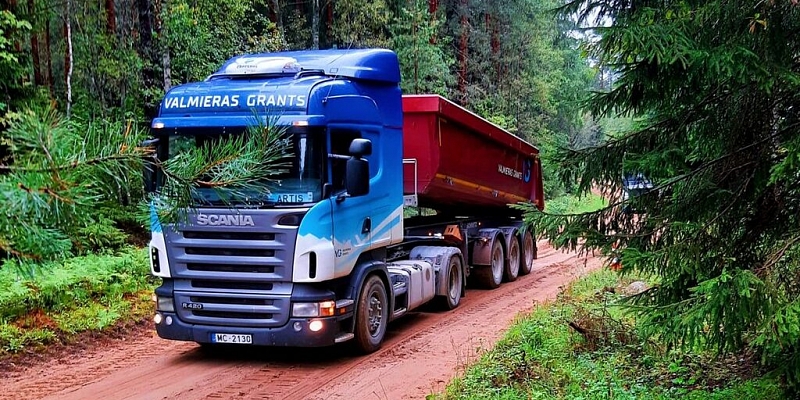 Minerālmateriālu piegāde un iestrāde