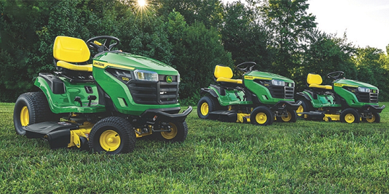 John Deer pārstāvis Latvijā. Zāles pļāvēja traktori