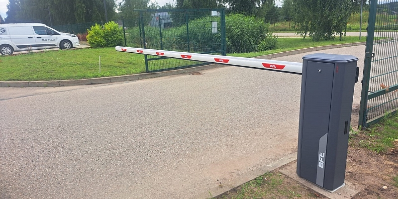 Kontakti