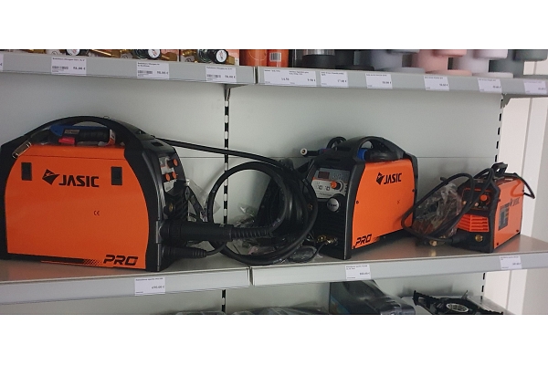 Metināšanas aparāti