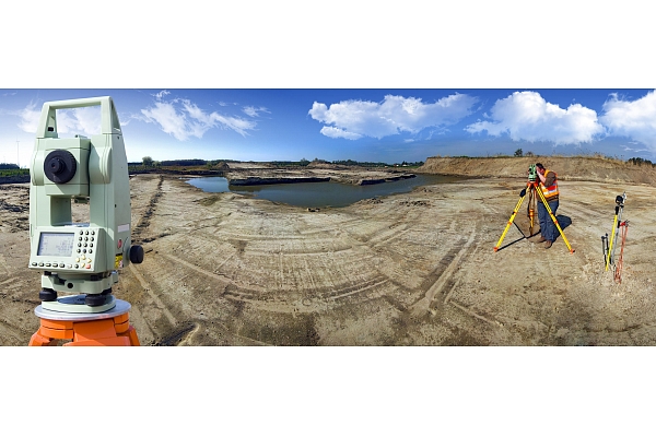 hidrotehniskās būves