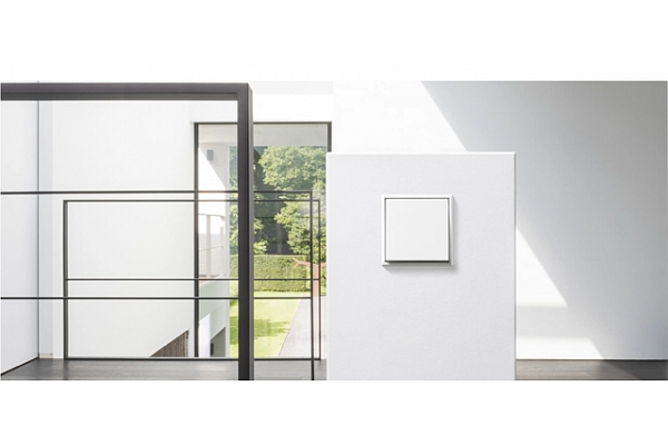 Iekšējā un ārējā apgaismes tīkla ierīkošana