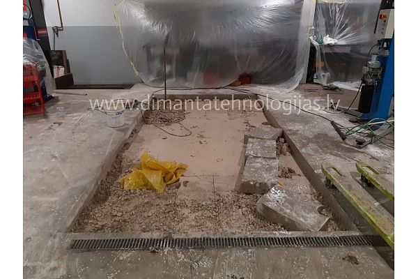 Dimanta zāģēšana