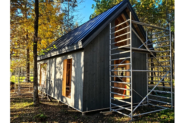 ātri būvējamas koka mājas