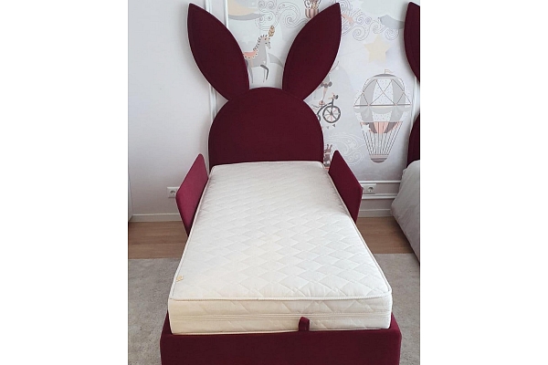 Bērnu gultas un matrači