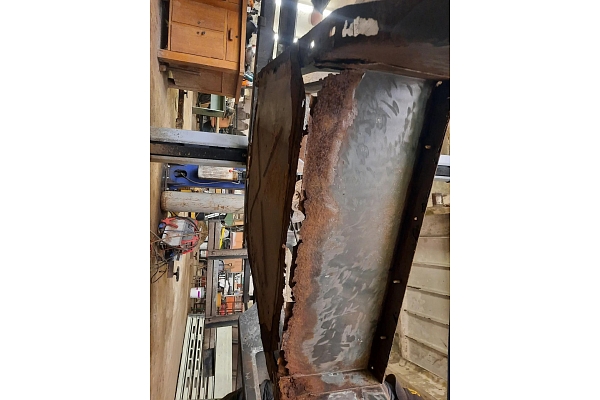 metāla konstrukciju metināšana