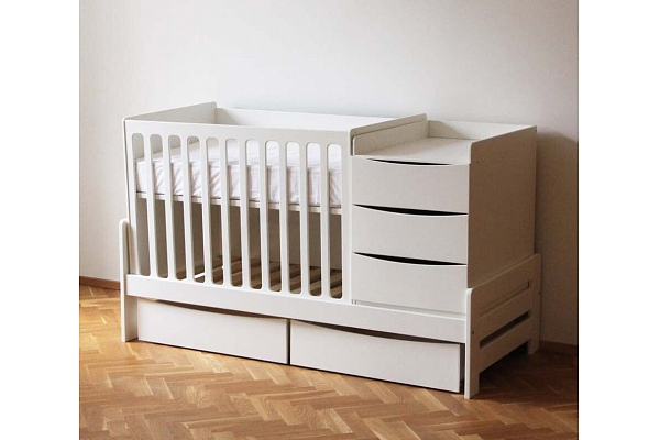 MOSKOS gultiņa ar kumodi