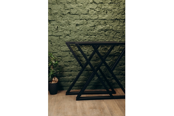 industriālā stila mēbeles