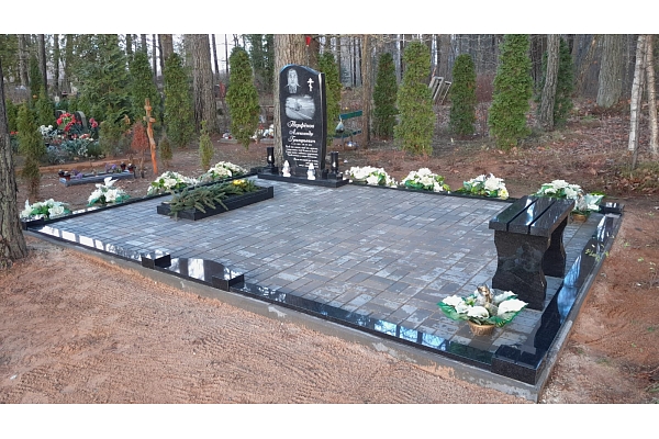 Granīta kapu apmalītes