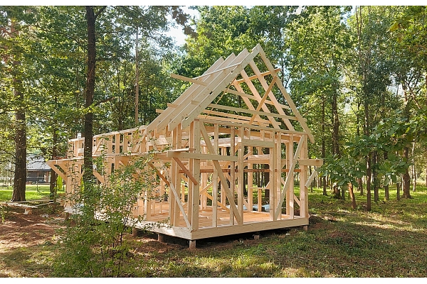 dabīgi būvētas mājas