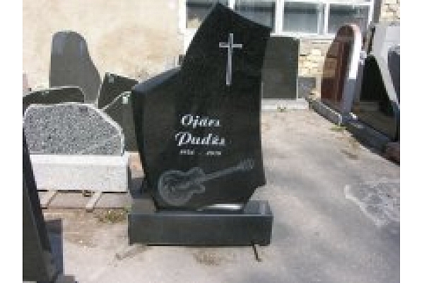 Akmens BM piemineklis