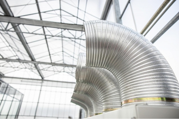 Elastīgā metāla ventilācijas caurule – industriālie gaisa un apkures risinājumi