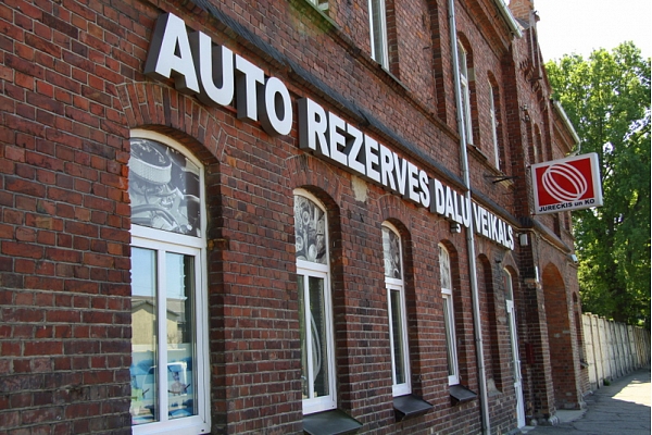 Auto rezerves daļu pārdošana