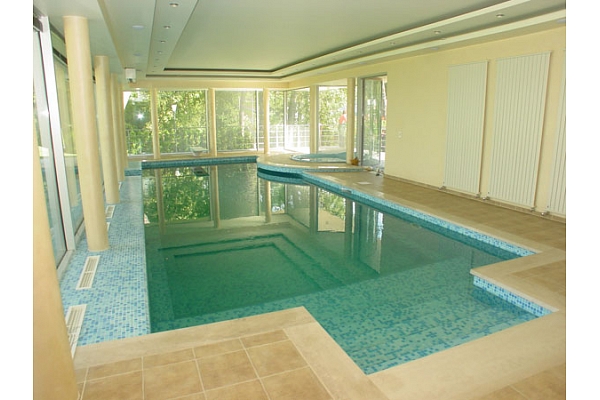 Peldbaseini SPA kompleksiem