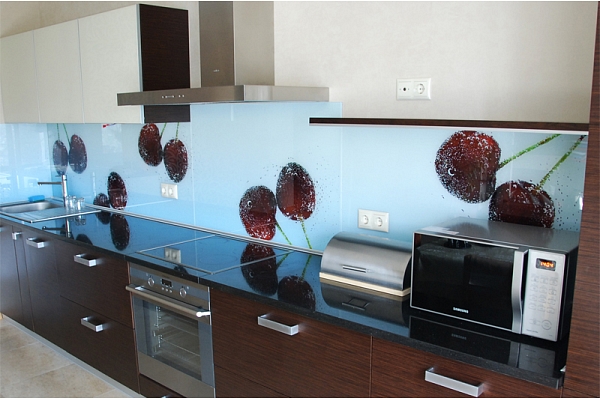 Virtuves stikla panelis ar fotoplēvi “Ķirši”