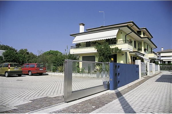 Teritorijas iebraukšanas vārti