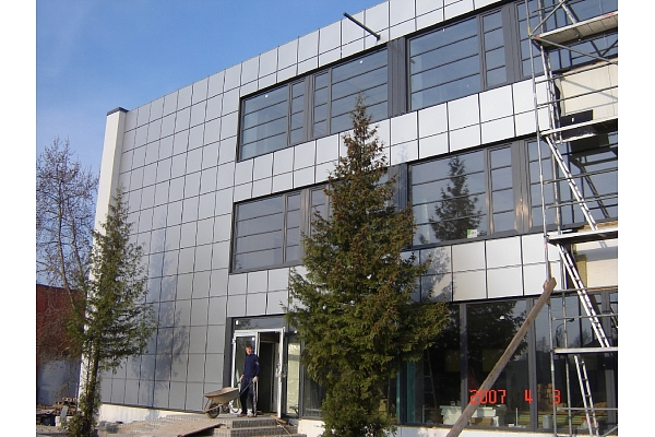 Sabiedrisko ēku fasādes
