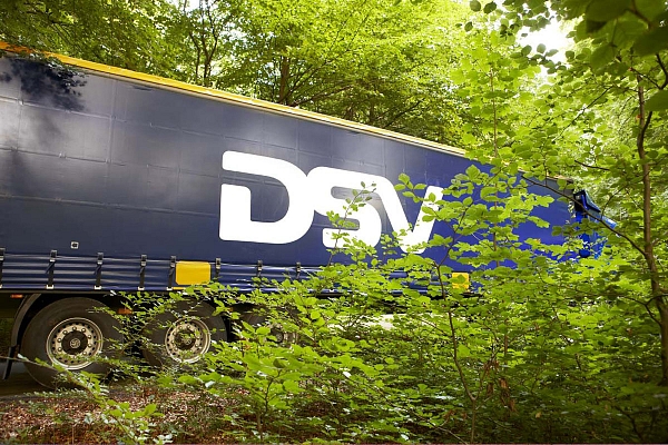 Ilggadēja pieredze kravu pārvadājumos