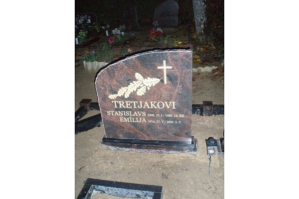 Akmens apstrāde, kapu pieminekļi, kapakmeņi