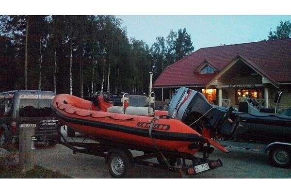 Abavas laivas, laivu noma, motorlaivu noma, laivas, laivošana, atpūtas vietas