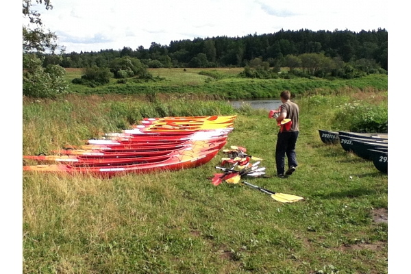 Abavas laivas, laivu noma, motorlaivu noma, laivas, laivošana, atpūtas vietas