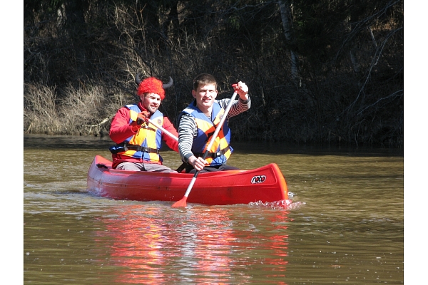Abavas laivas, laivu noma, motorlaivu noma, laivas, laivošana, atpūtas vietas