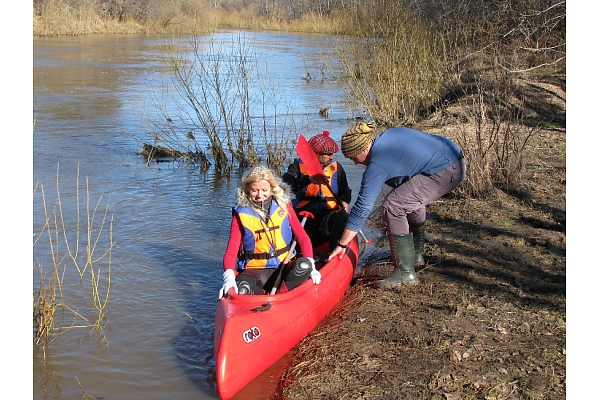 Abavas laivas, laivu noma, motorlaivu noma, laivas, laivošana, atpūtas vietas