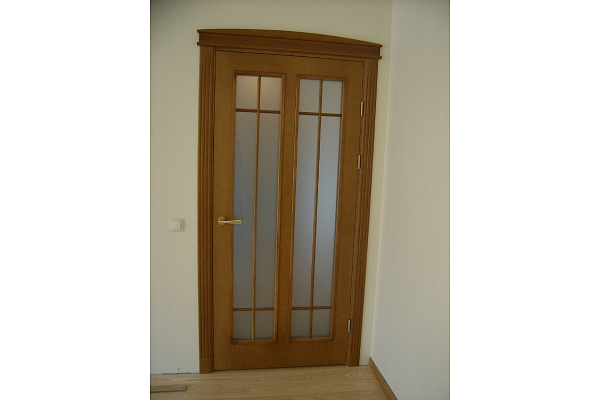 Durvis ar stikliem Jelgavā