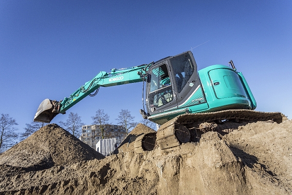 KOBELCO ekskavators