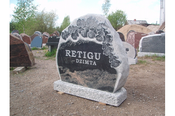 Kapu pieminekļu uzstādīšana