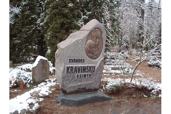 Akmens pieminekļi Kurzemē