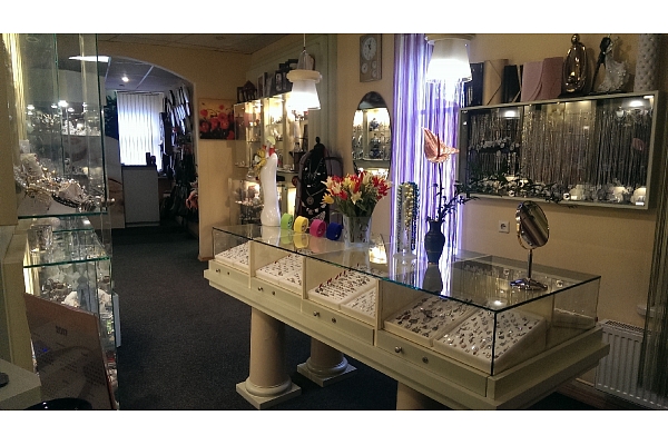 juvelierizstrādājumu tirdzniecība