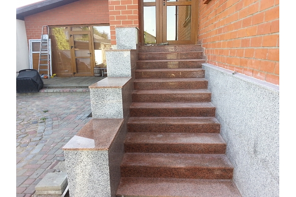 Izstrādājumi no akmens